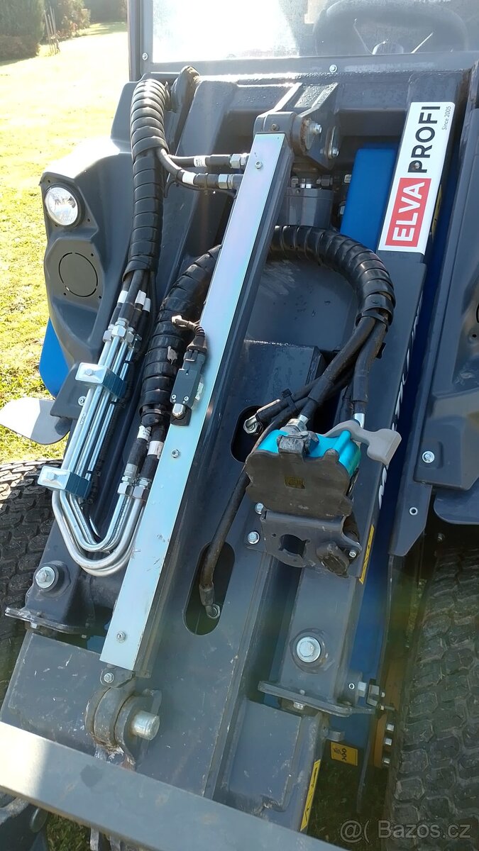 Multifunkční nakladač MultiOne 7.2 K - 4