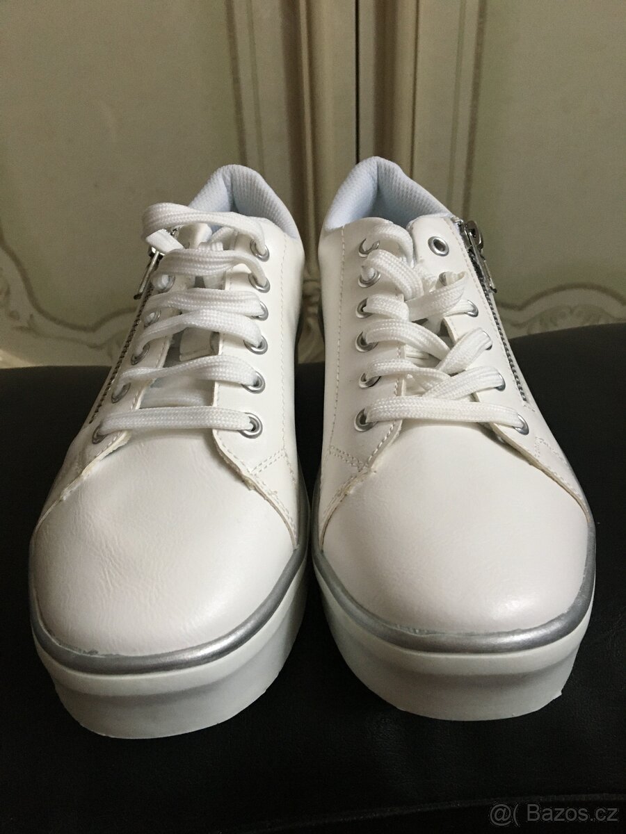 Tenisky nové Ambellis vel.36 - 4