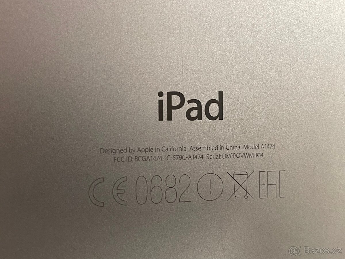 iPad A1474 - 4