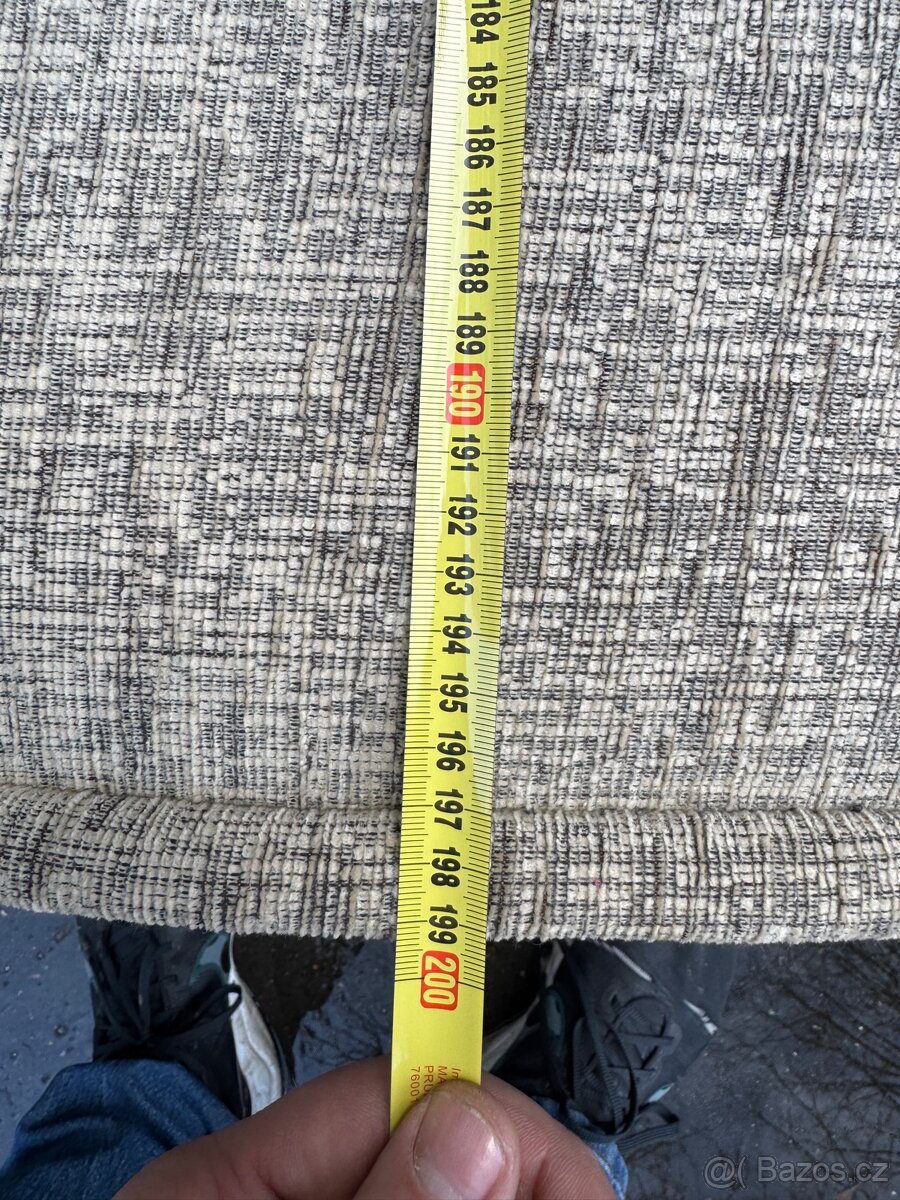 Rozkládací pohovka - 4