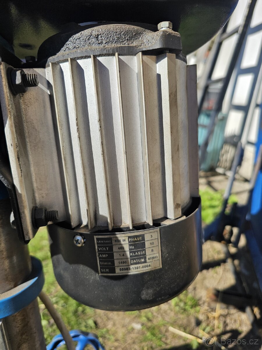 Stojanová vrtačka - 4