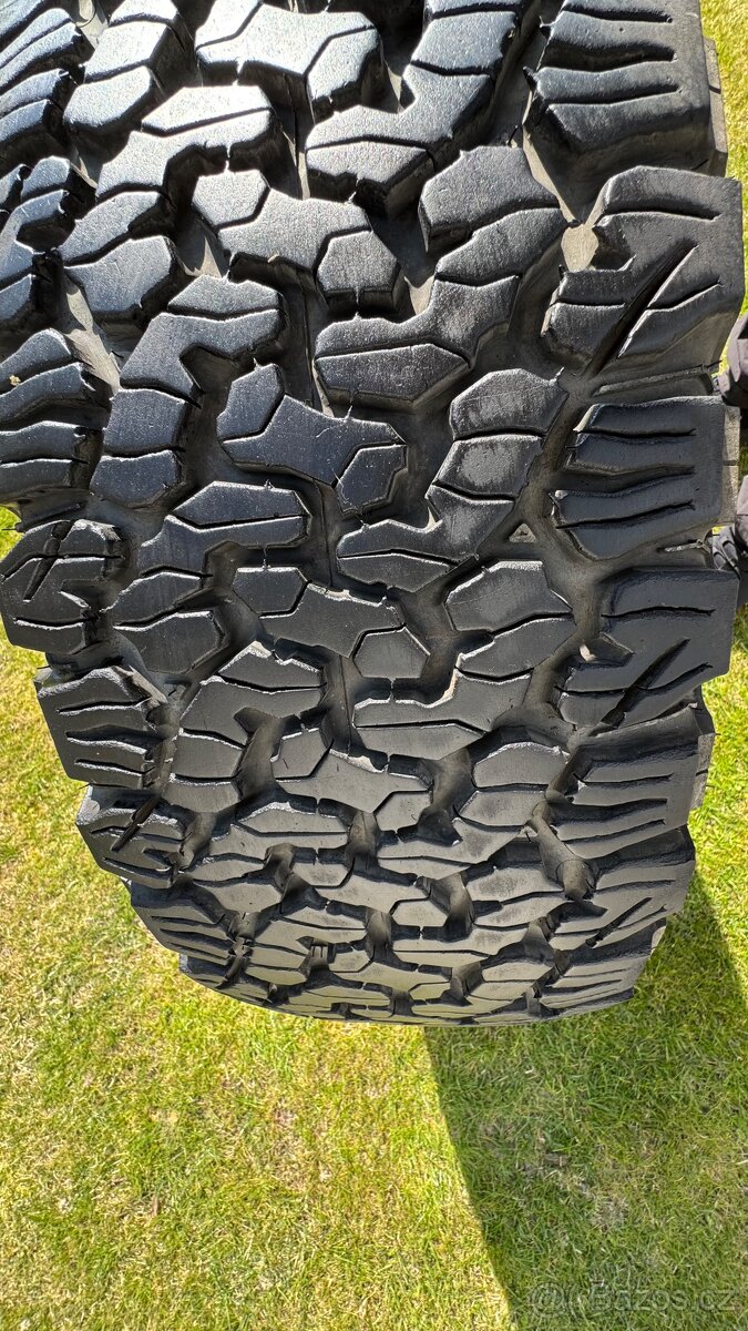Komplety 265/60/R18 - 4