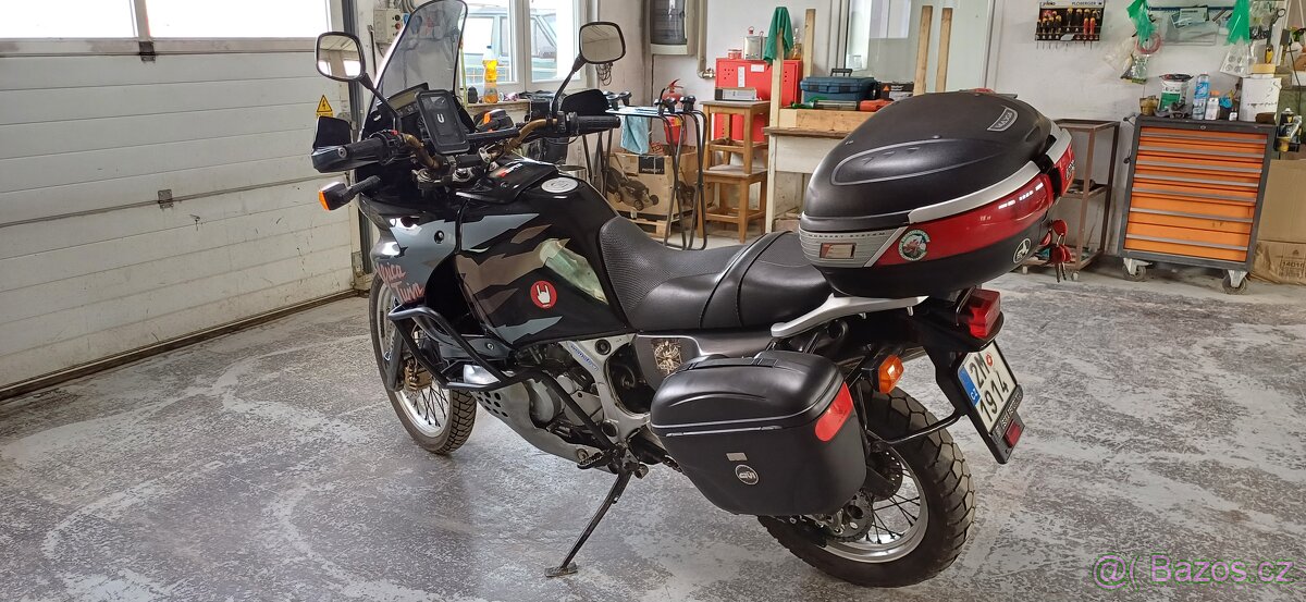 Africa tvin xrv 750