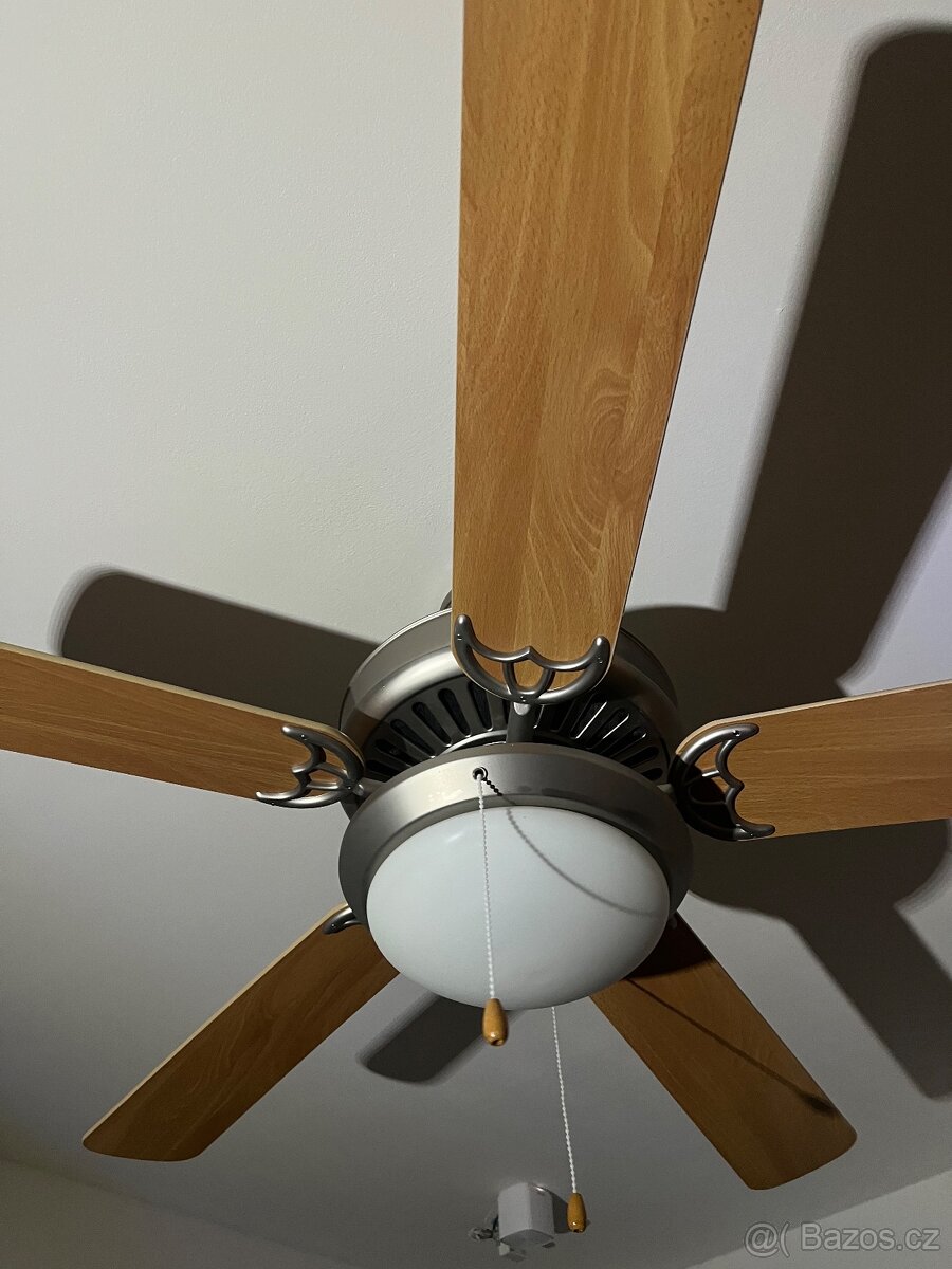 Stropní ventilátor se světlem - 4