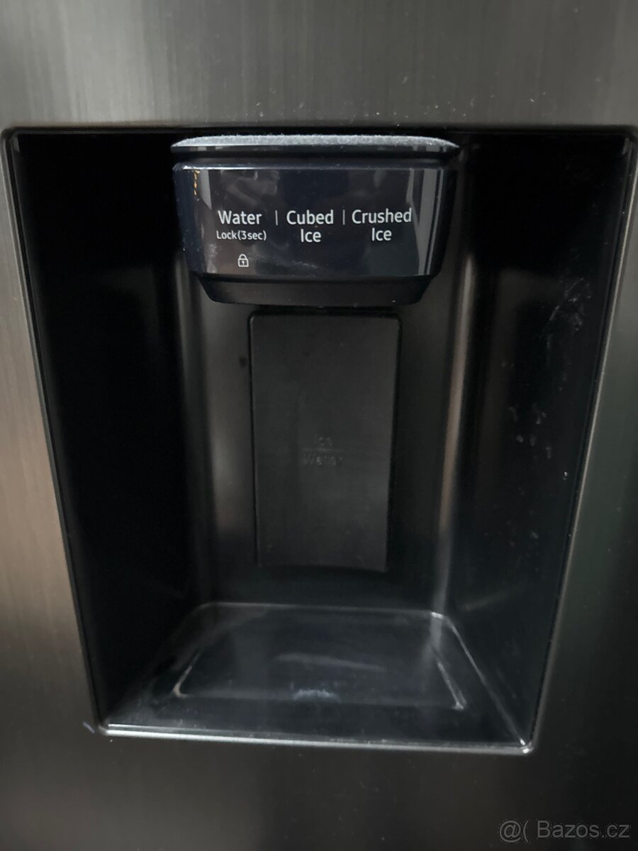 Prodám americkou lednici Samsung - 4