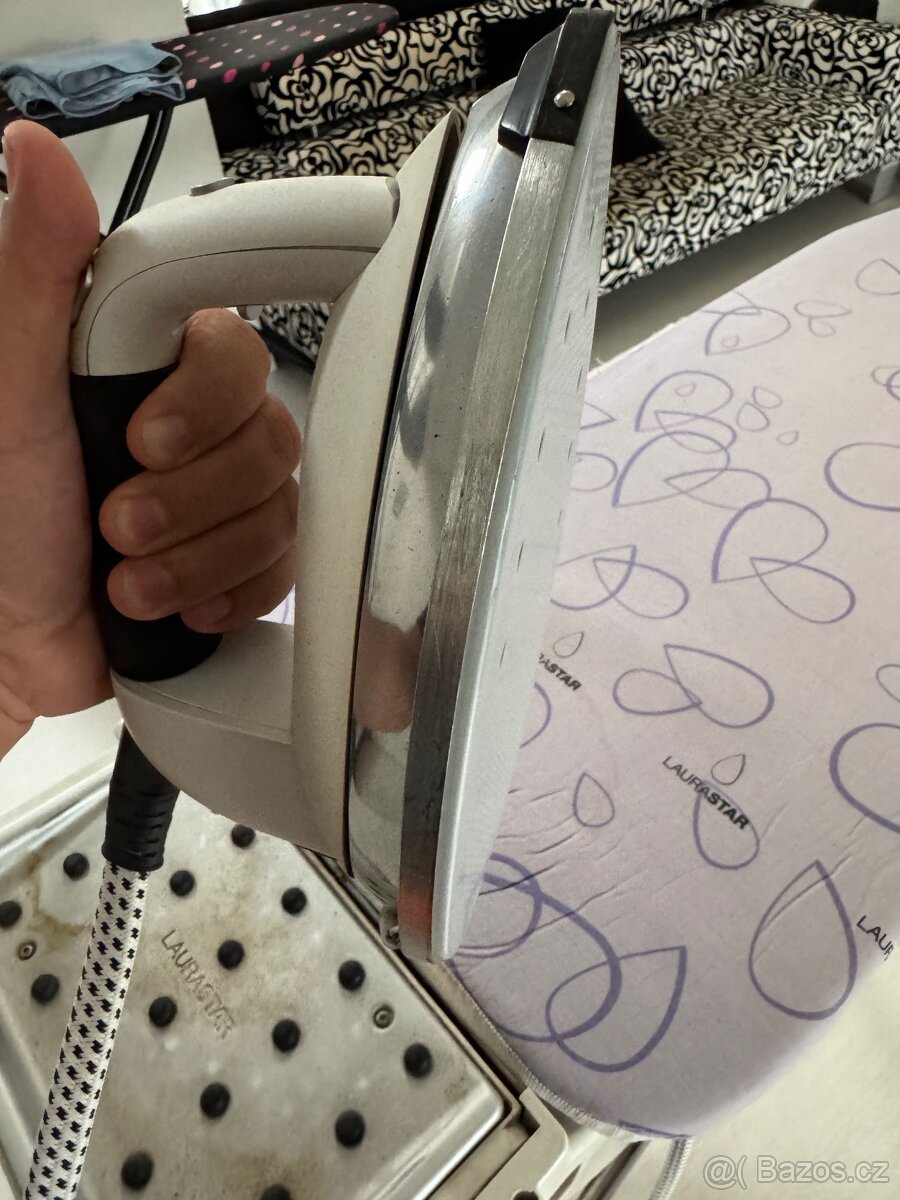 Zehlicka s prknem Laurastar - 4