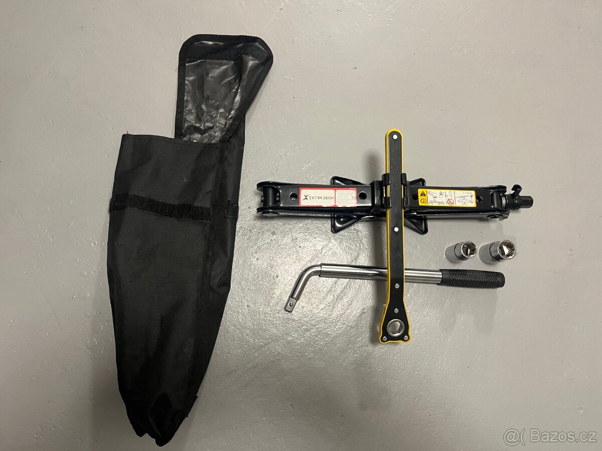 Prodám nové nepoužité dojezdové kolo vč.heveru a gola klíče - 4