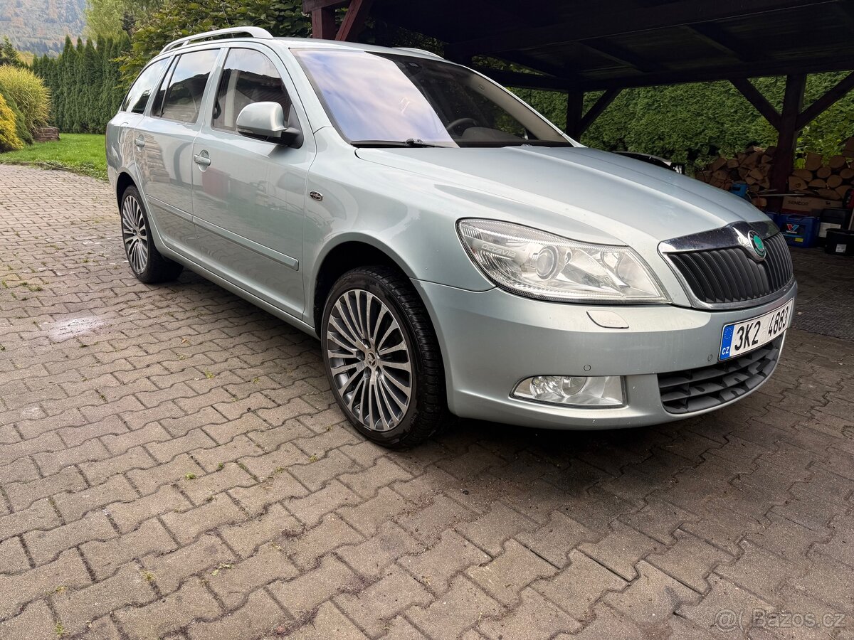 Octavia 2fl Laurin Klement - 4