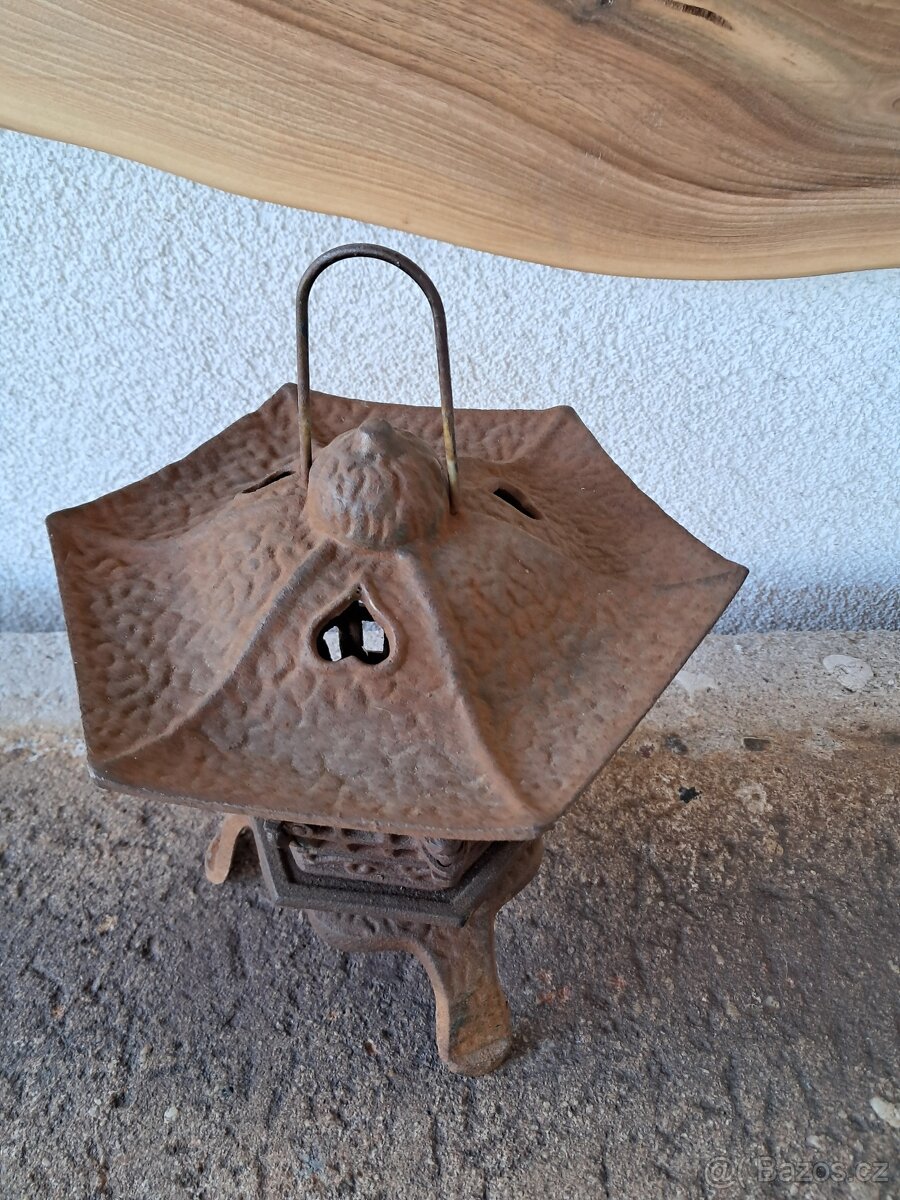 japonská litinová lucerna - 4