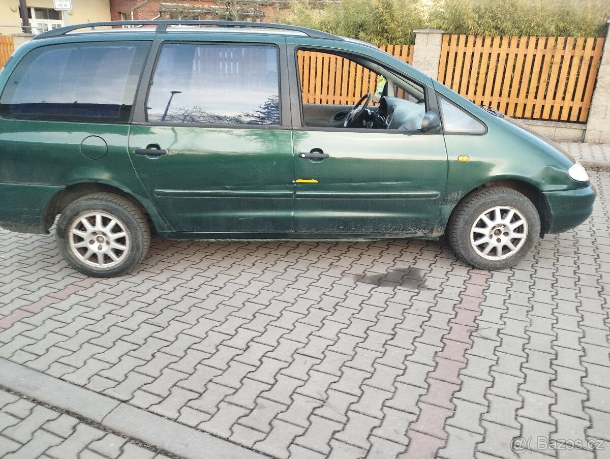 VW Sharan 1,9 TDI - 4