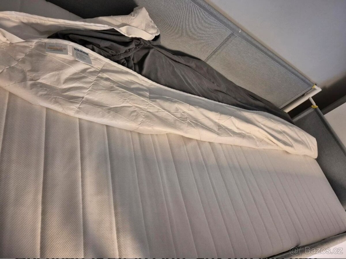 patrová postel IKEA s matracem - 4