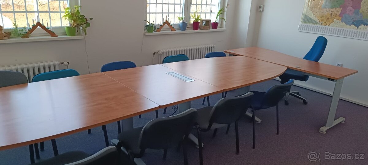 prodám kancelářské stoly+židle - 4