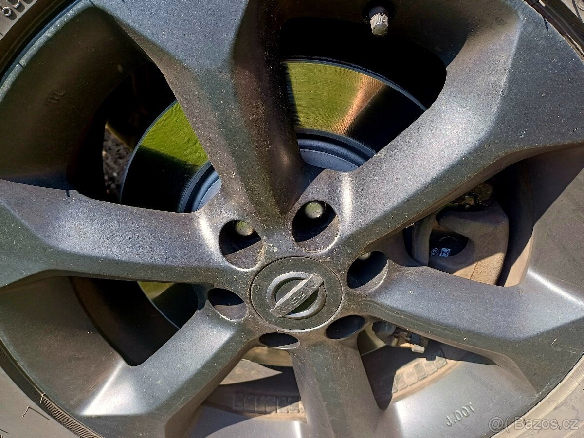 Prodám Nissan Pathfinder - 4