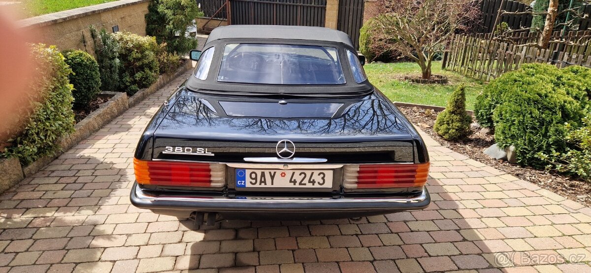Mercedes r107 - 4