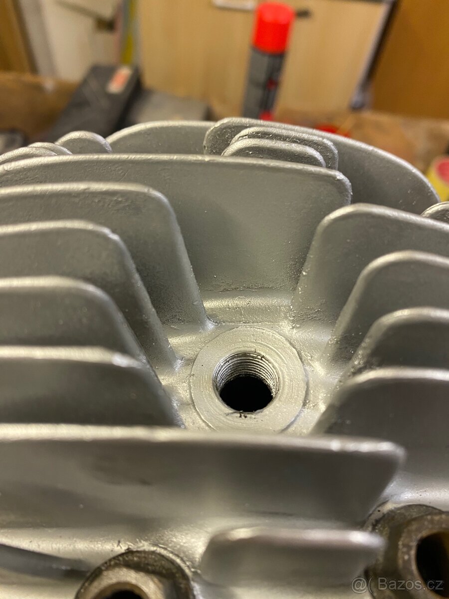 Motor jawa 250 pérák - 4