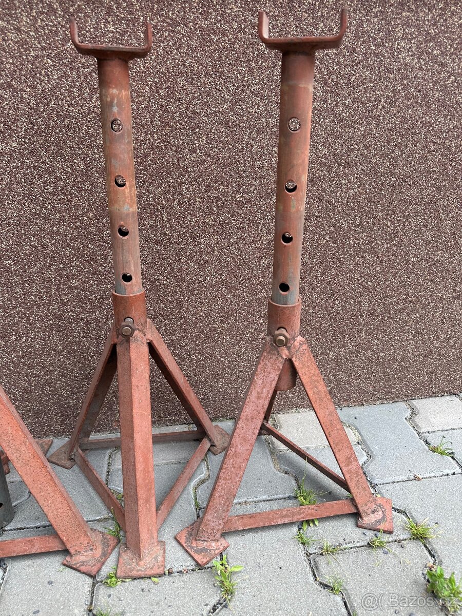 Podpěry pod auto (kozy) - 4 ks - 4