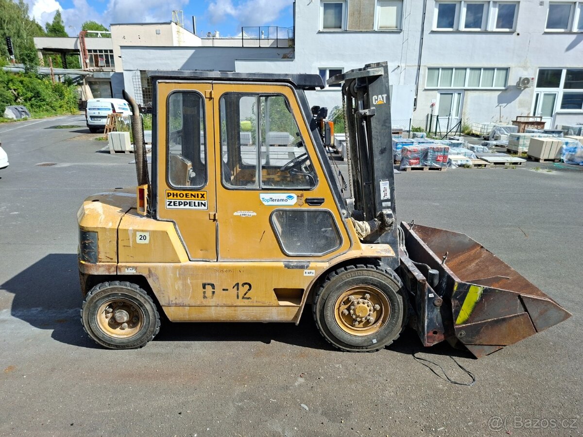 CATERPILLAR DP 40 - 4