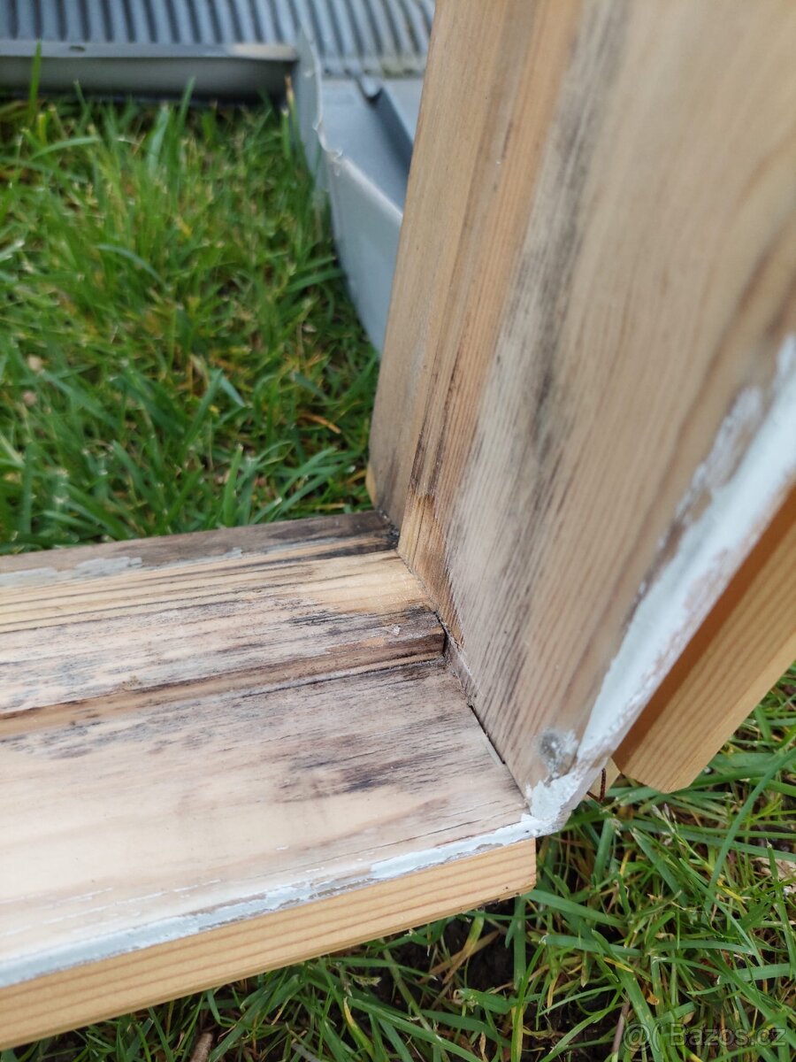 střešní okno Velux 78x118 - 4