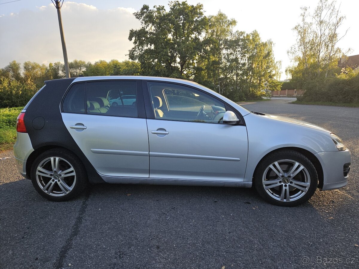 VW GOLF 5 GT - 4