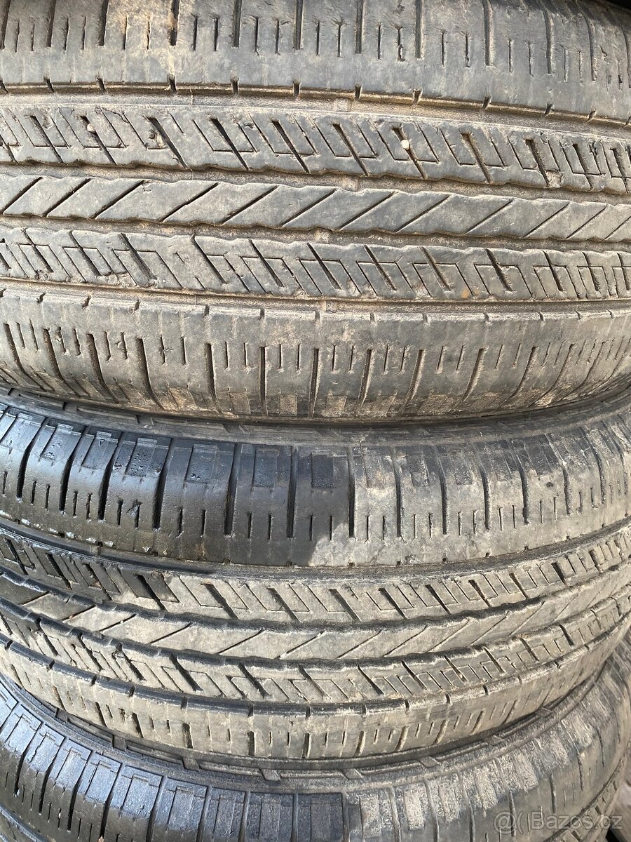 Pneu Hankook 245/60 R18 - 4