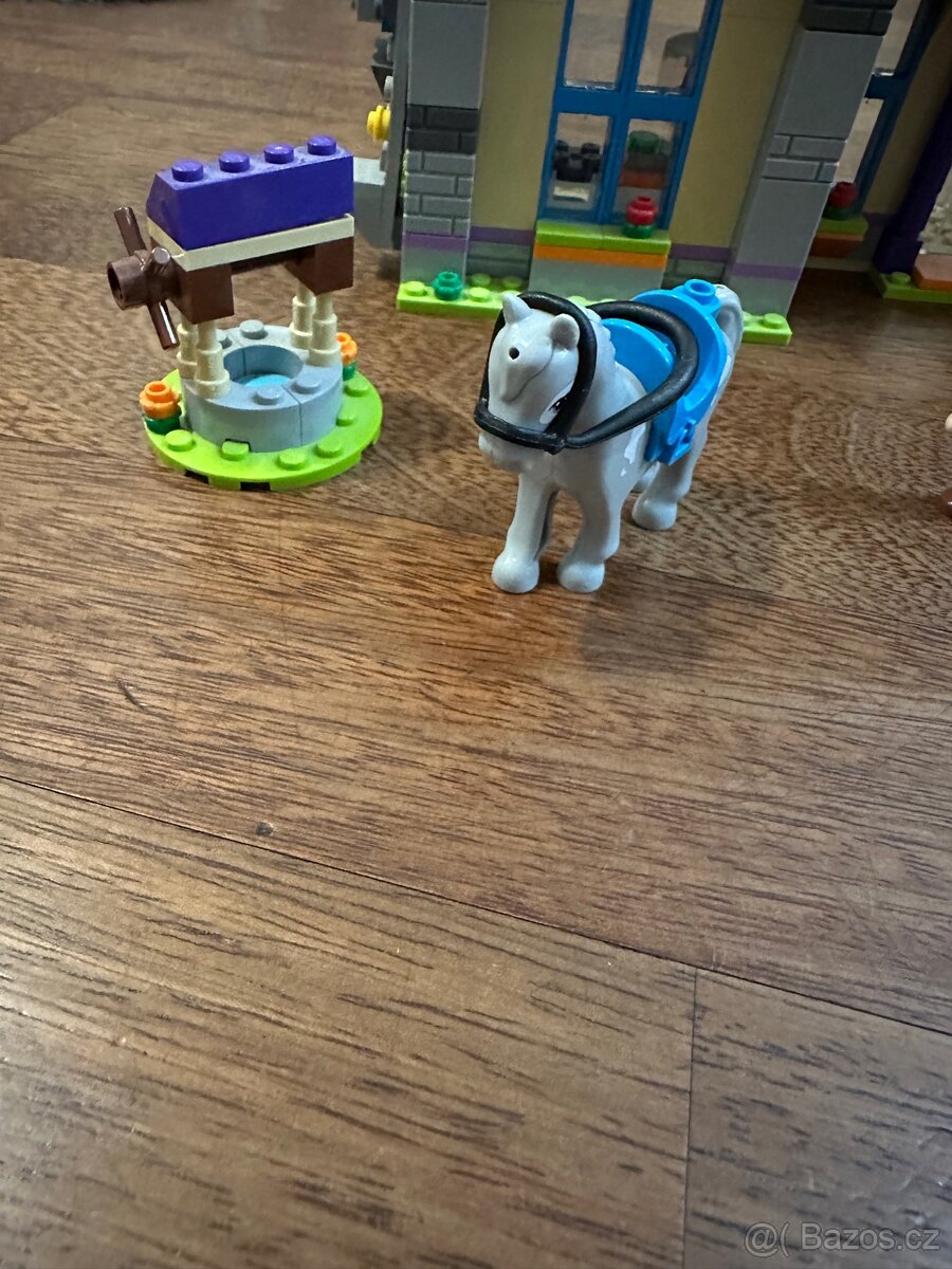 Lego friends chata s koněm - 4