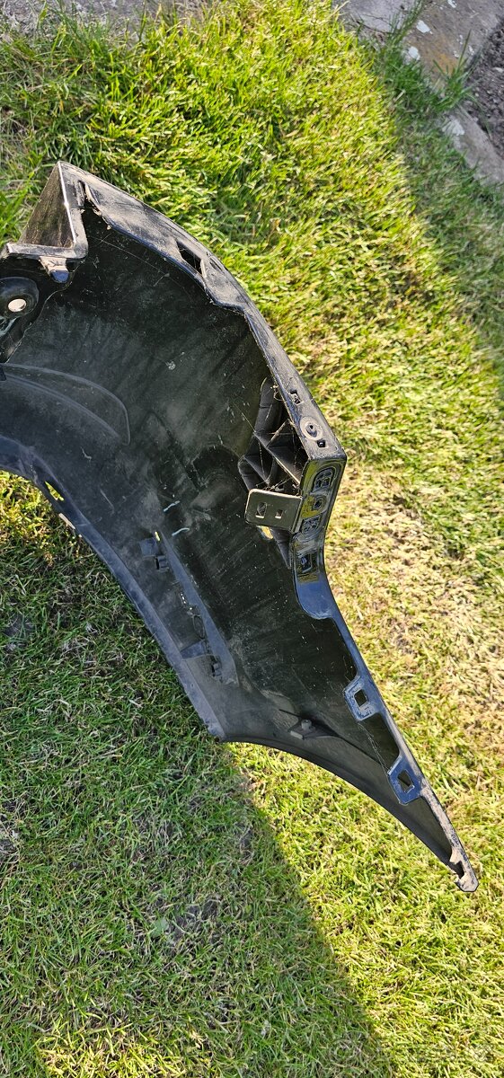 Citroen C5 X7 zadní nárazník - 4