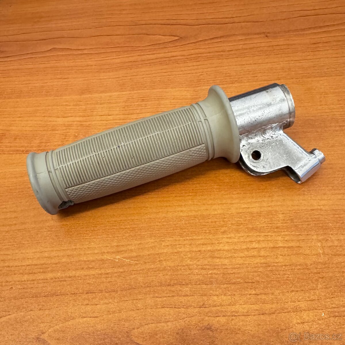 Stadion , Jawetta - rukojeť řazení - 4