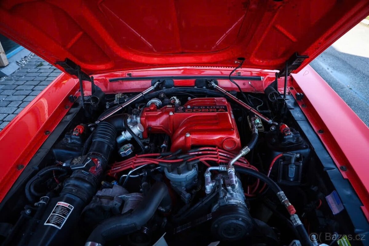 Ford Mustang FastBack manual 5.0 - 4