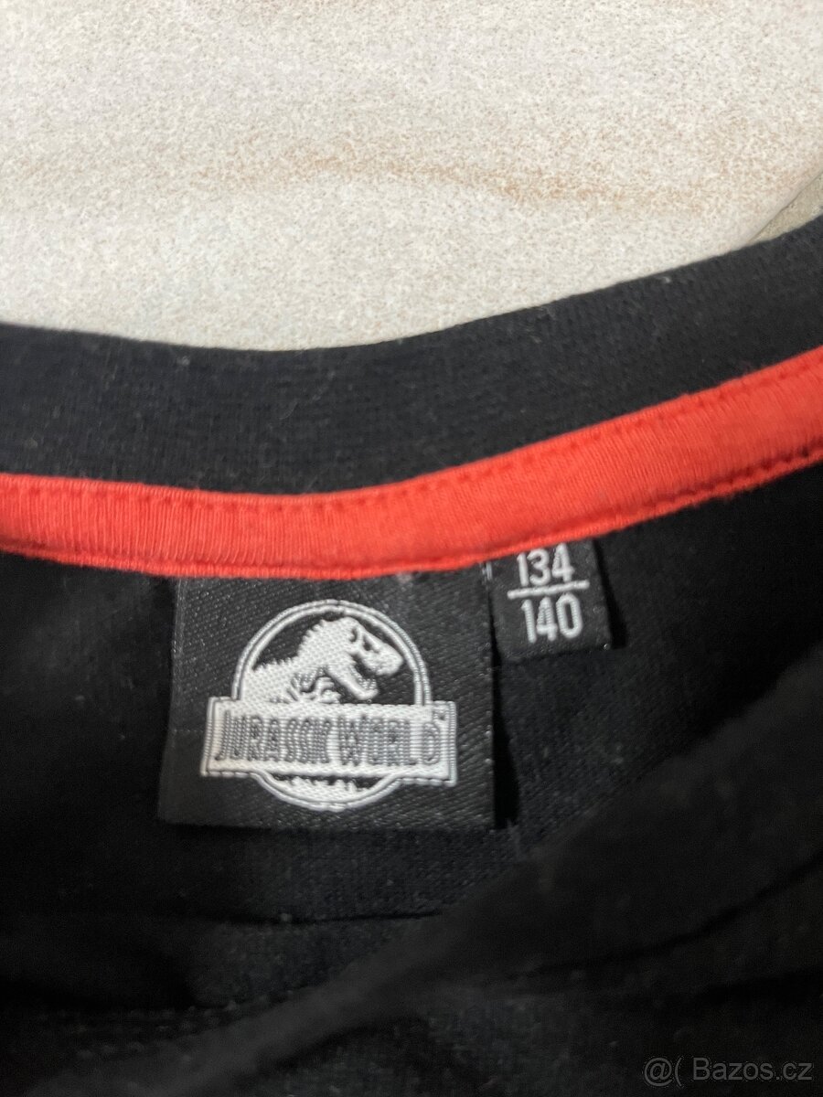 Tričko Jurassic World. - 4