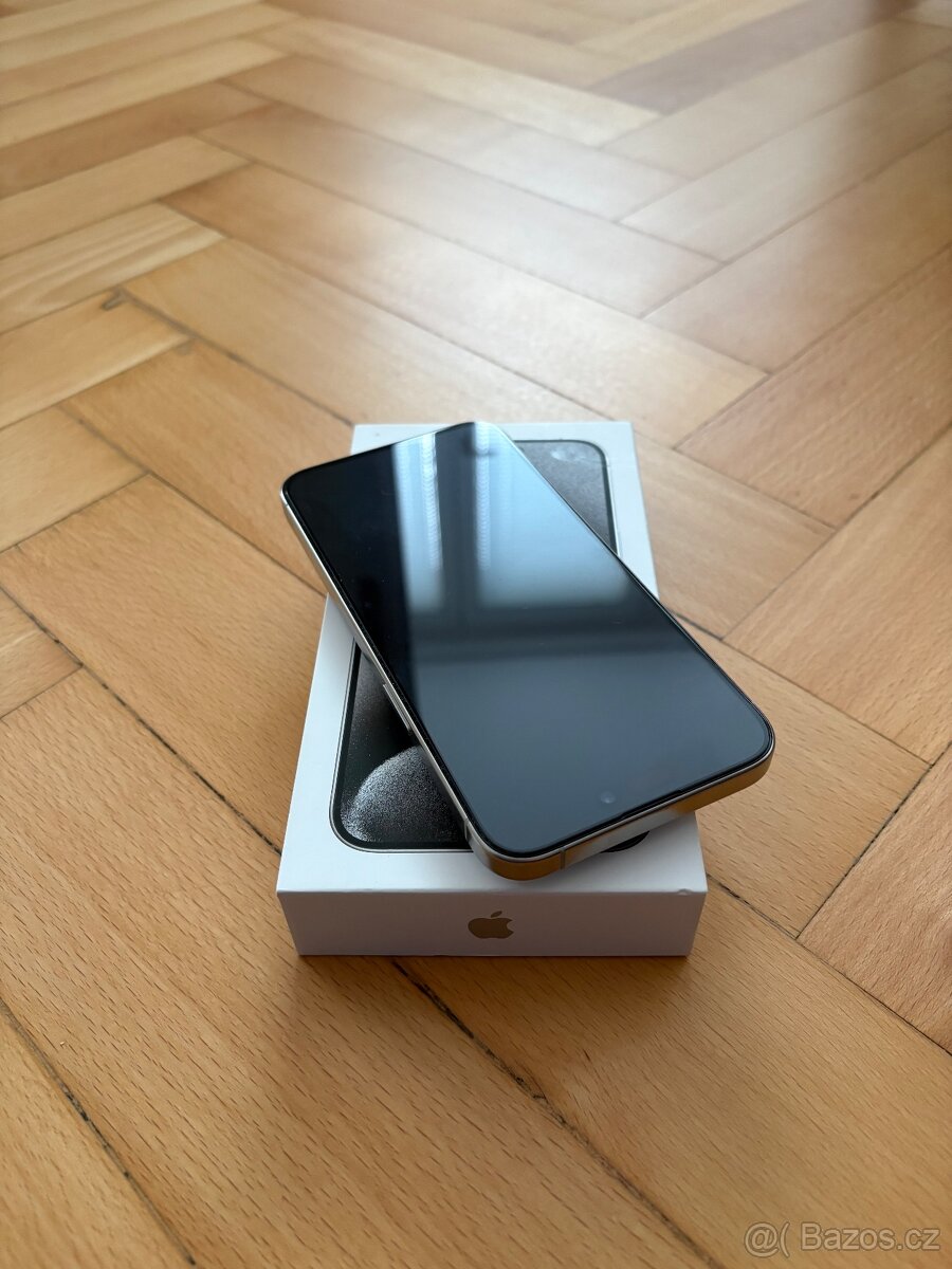 iPhone 15 Pro Max 256GB - 4