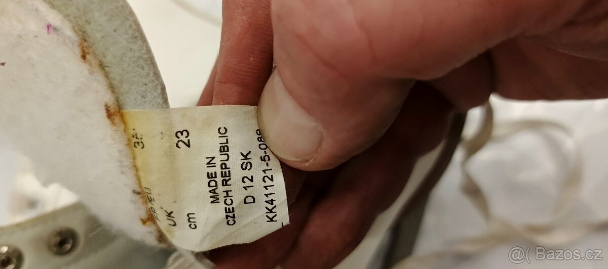 Různé dívčí brusle - 4