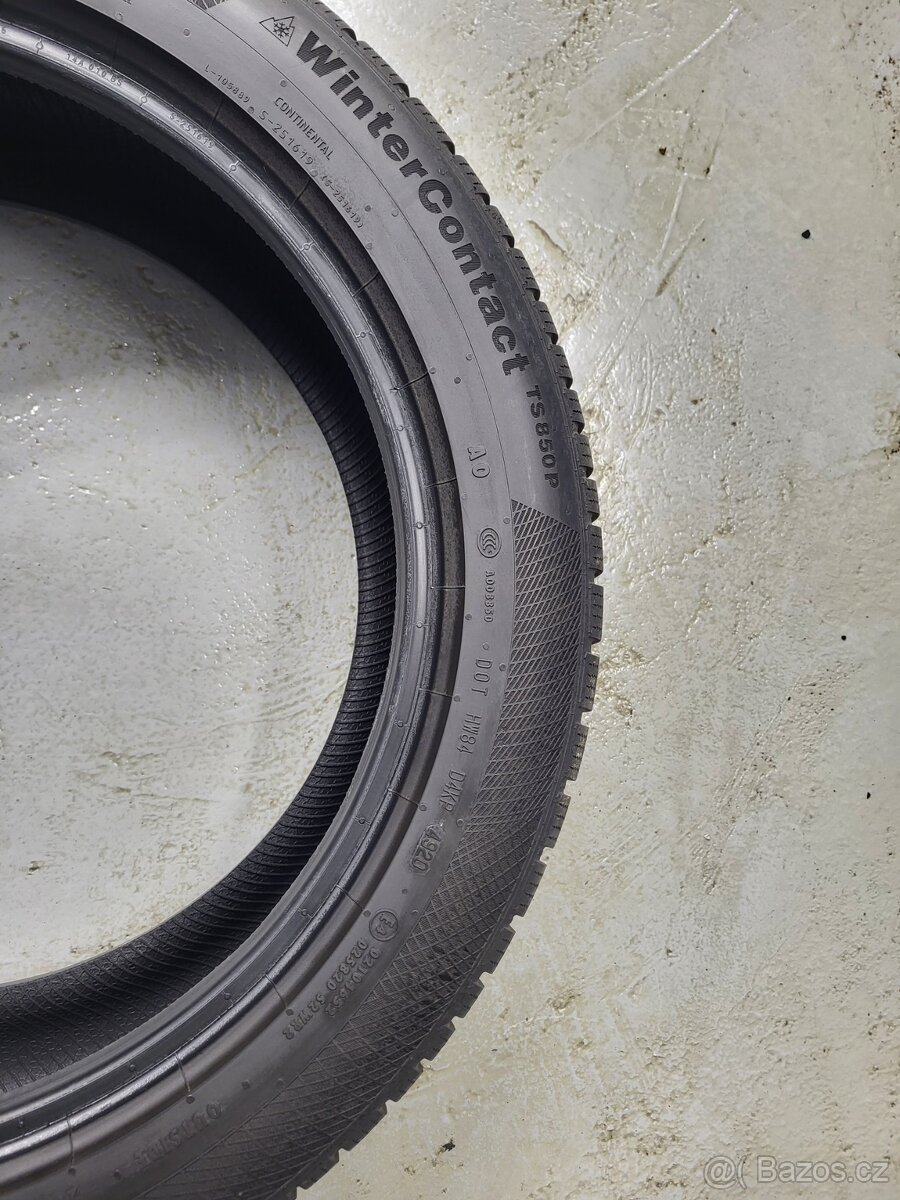 2x 235/50R19 Continental zimní pneu - 4
