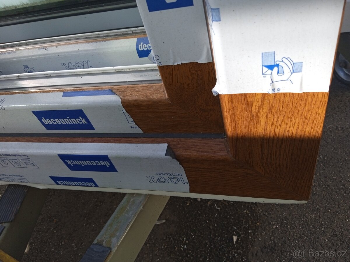 Trojdílné okno s poutcem 3 ks pozice 156 - 4