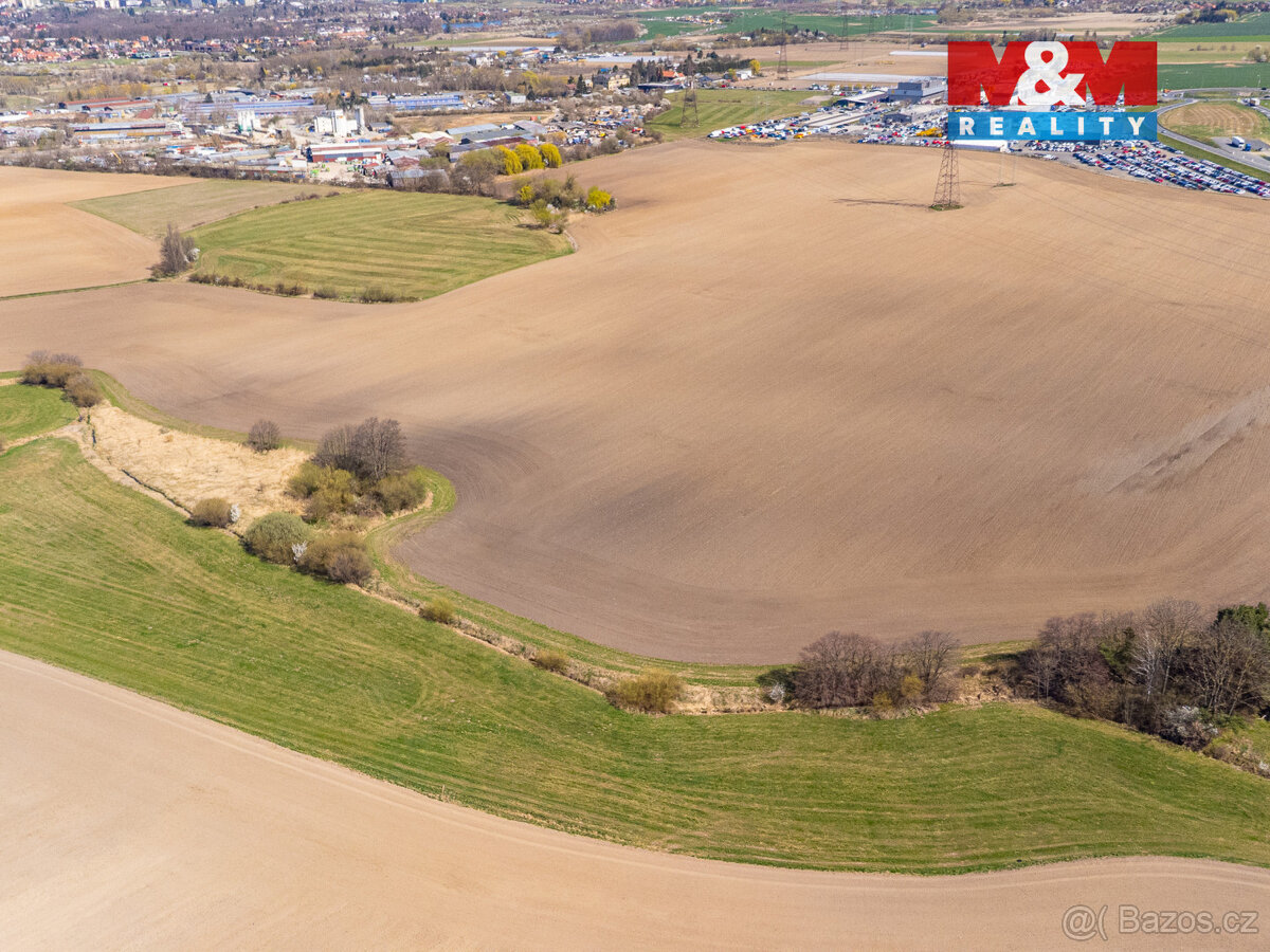Prodej pole, 11460 m², Praha - 4