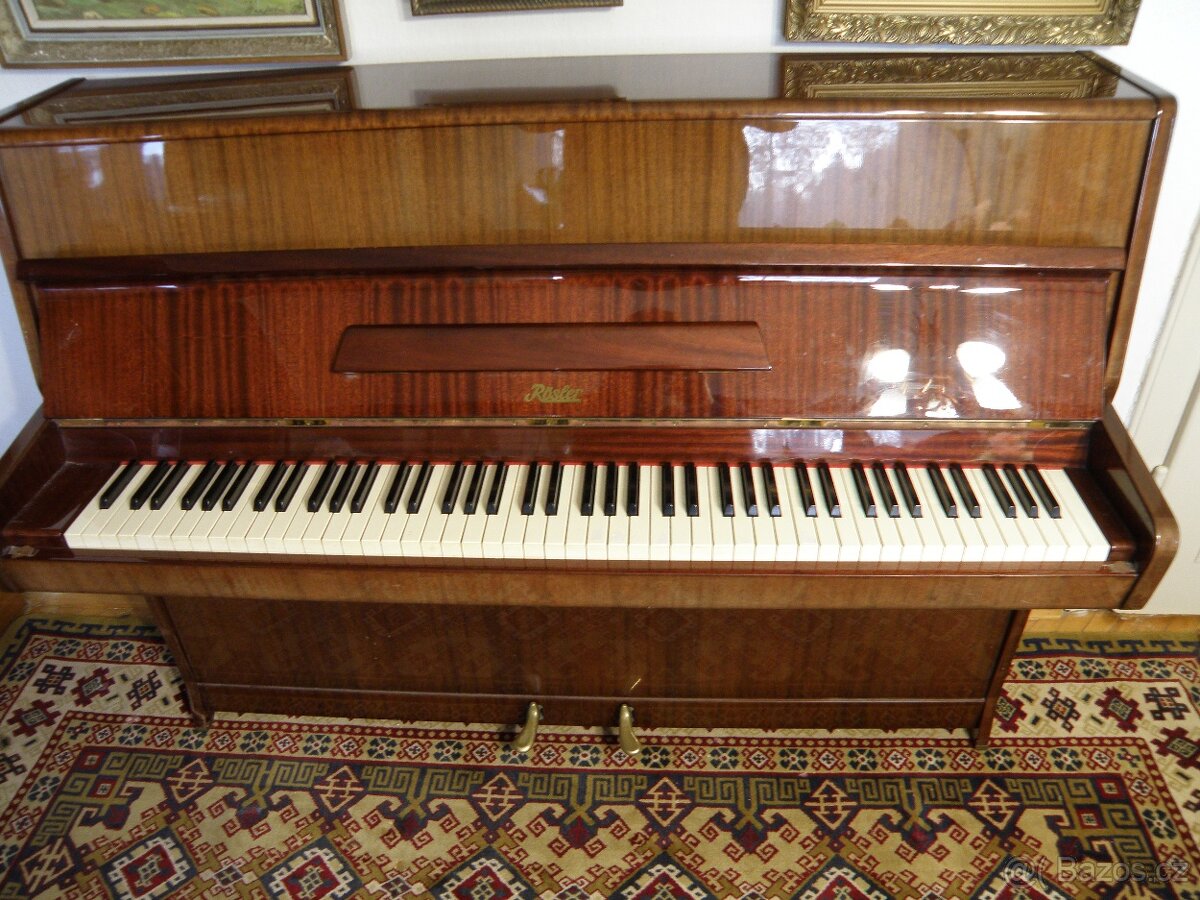 Piano Rosler - 4