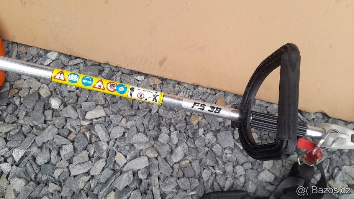 Benzínový vyžínač Stihl FS 38 - 4