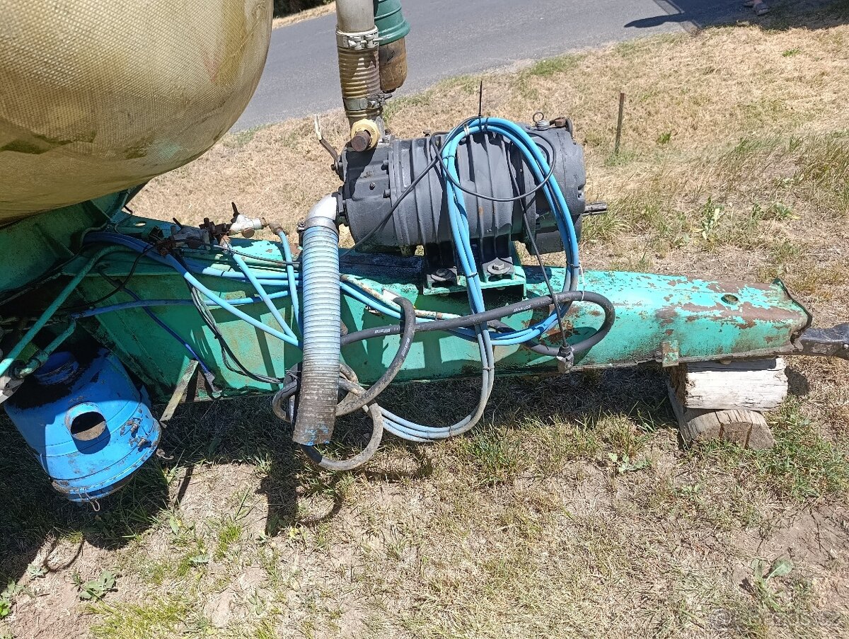 HTS 100 fekál - 4