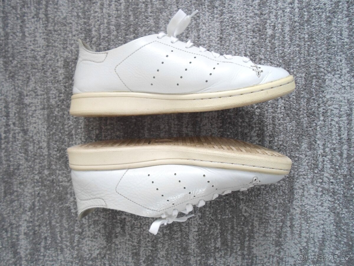 Bílé boty tenisky botasky Adidas . 39 - 4