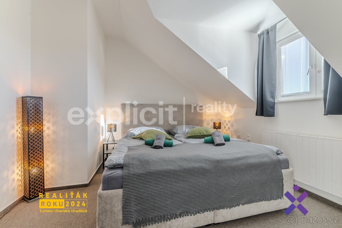 Prodej víceúčelového komplexu 695 m², pozemek 1 554 m² - Uhe - 4