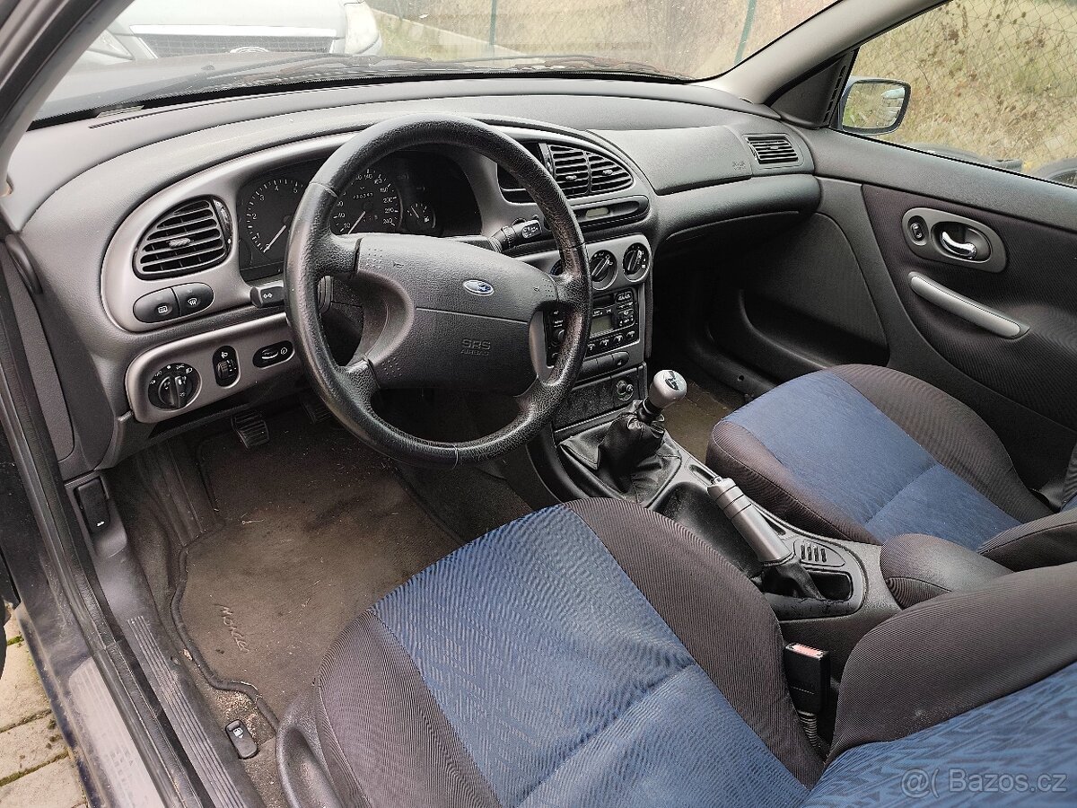 Ford Mondeo 1.8i Kombi, benzín, r. 2000 - 4