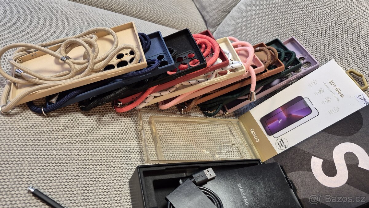 Samsung Galaxy S22 Ultra 12/256GB - 4