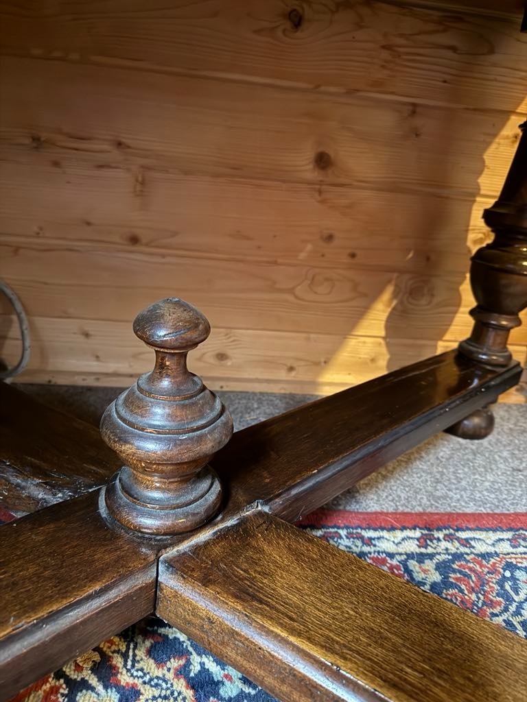 Starožitný stůl dřevěný - 4