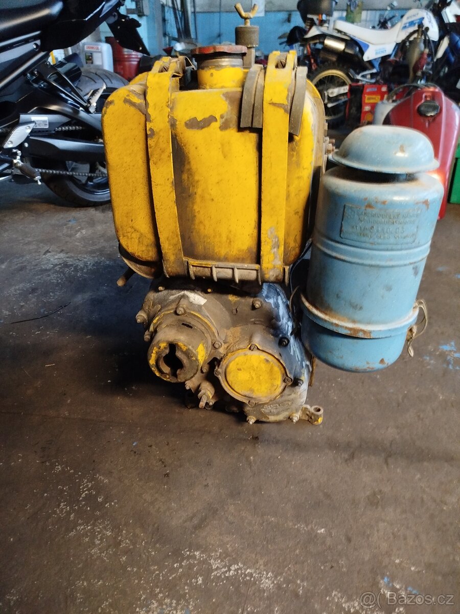 Diesel motor DDR - 4