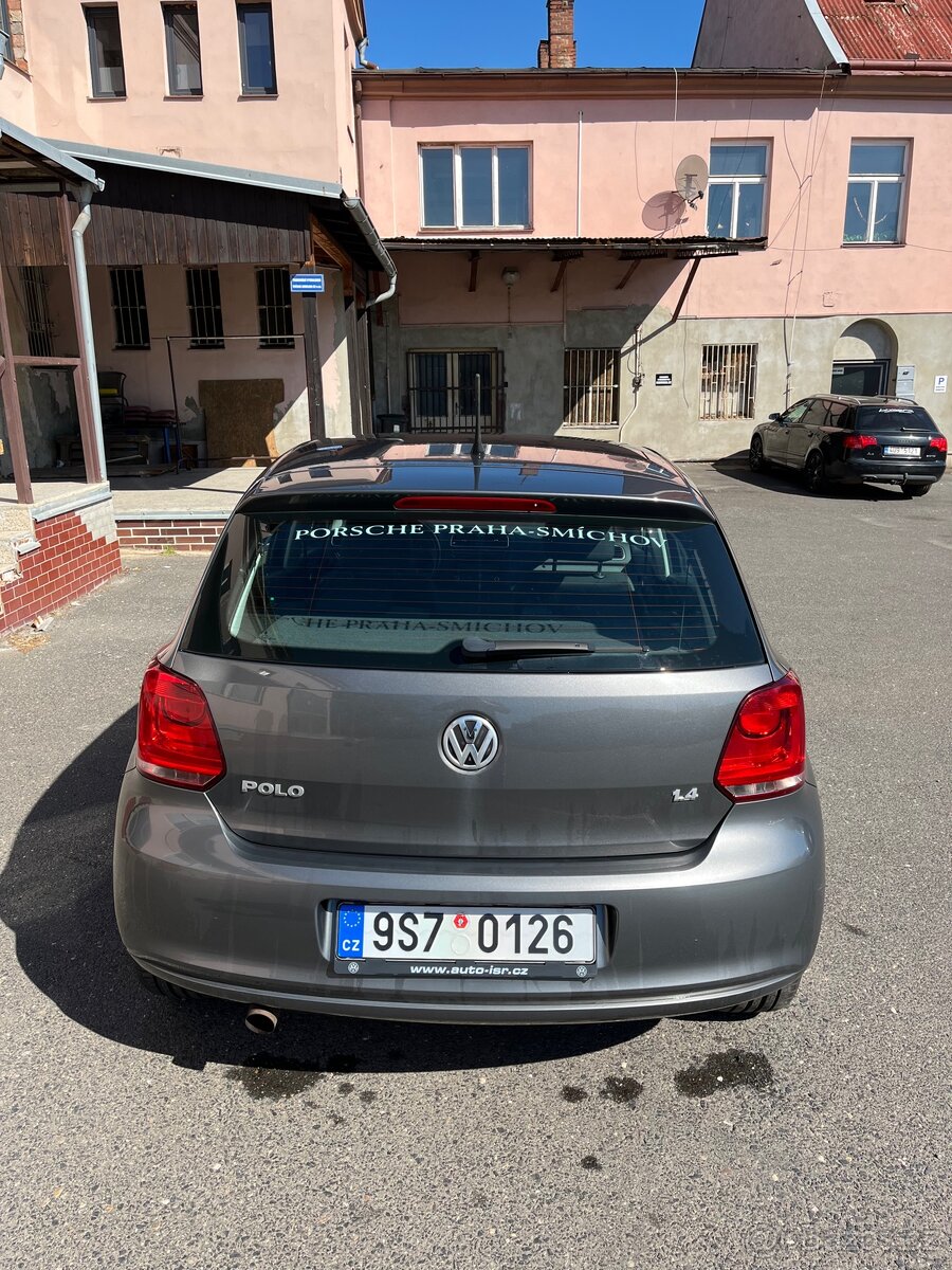 Volkswagen Polo - 4