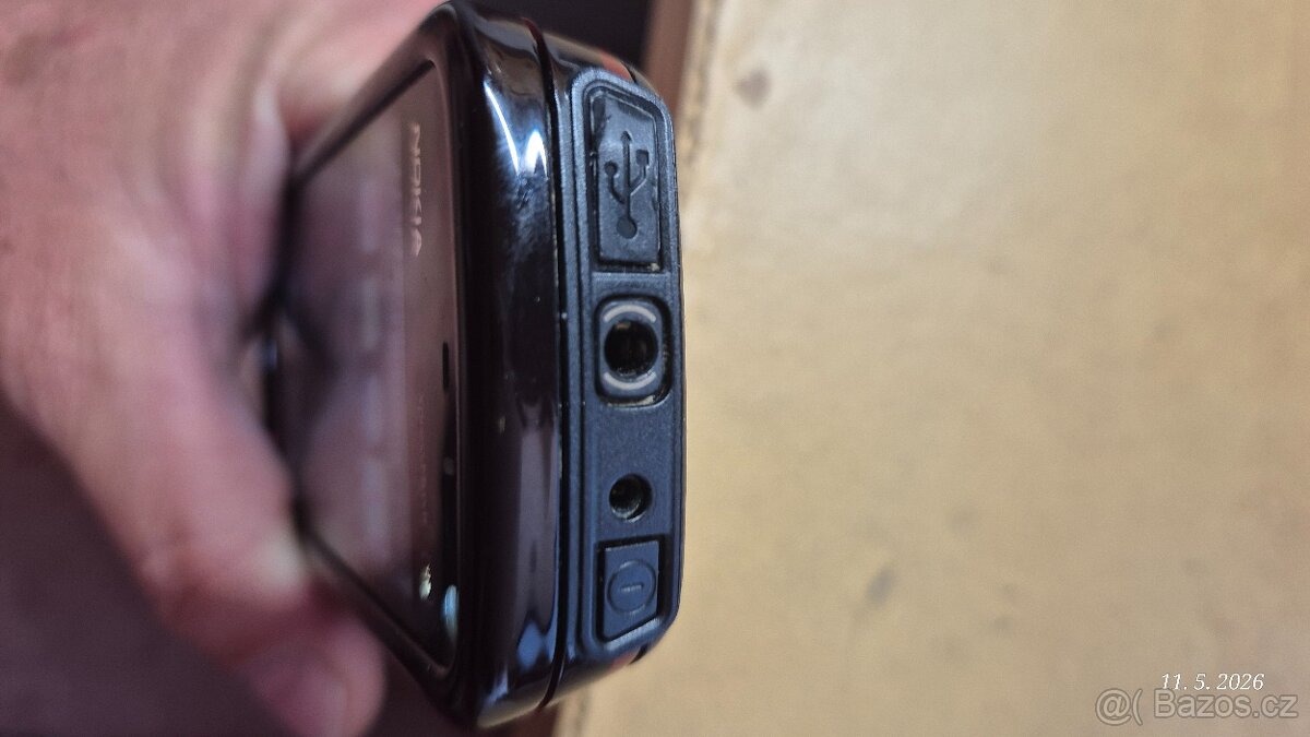 NOKIA 5800 XpressMusic - 4