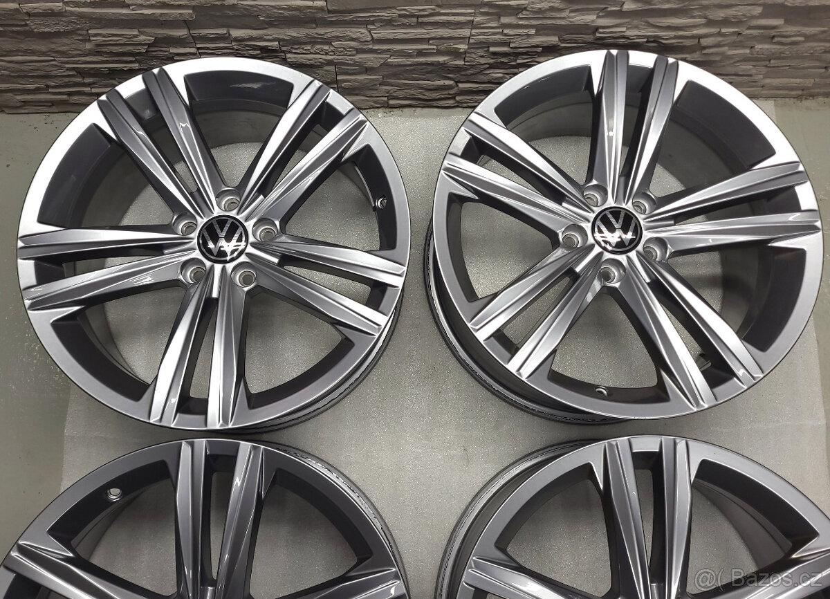 18" Originál VW Sebring 5x112 R-line - 4