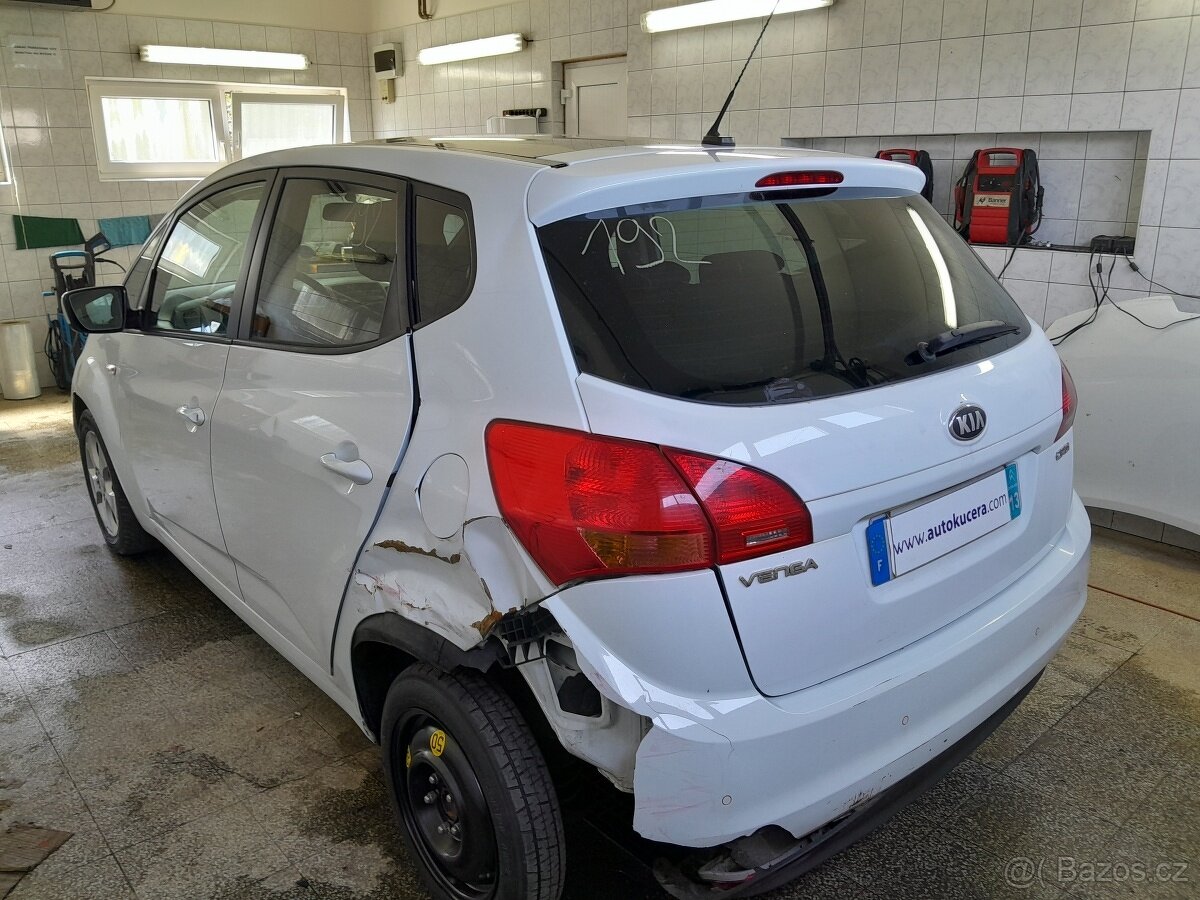 Kia Venga 1.6 CRDI FAP - 4