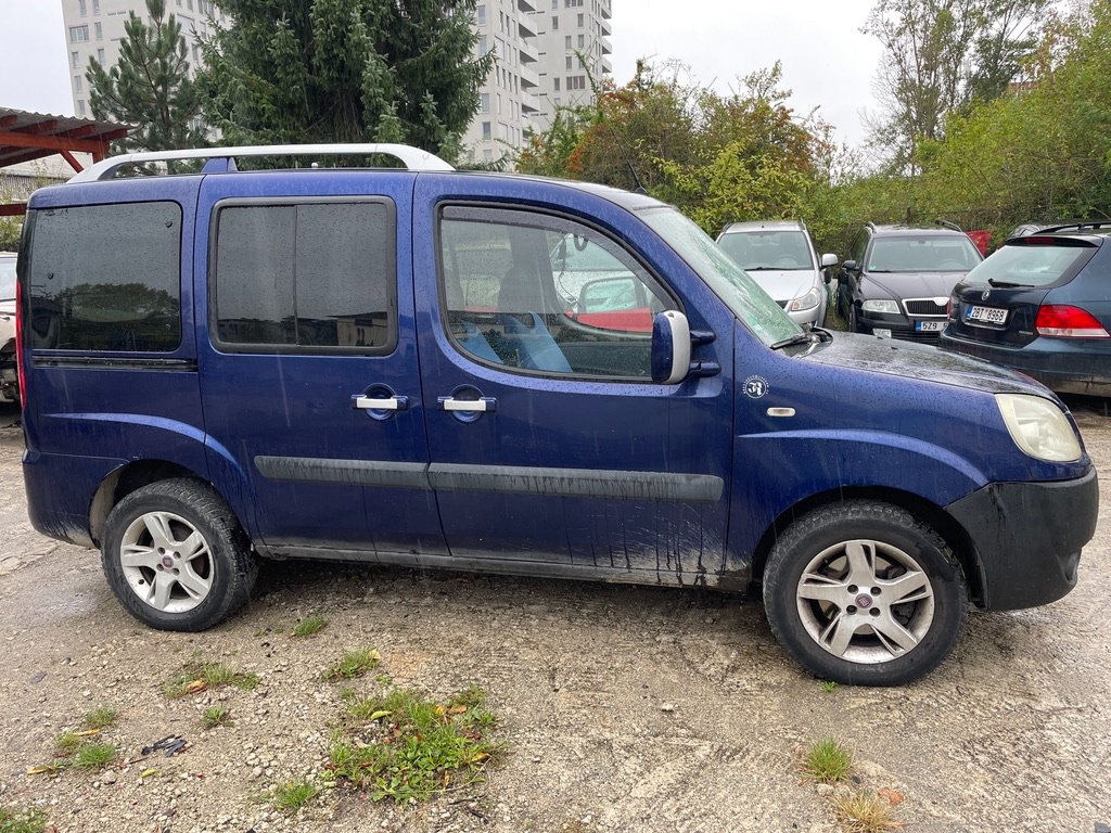 Fiat Doblo 1,9 Multijet 88kW, rok 2008, STK3/2027 - 4