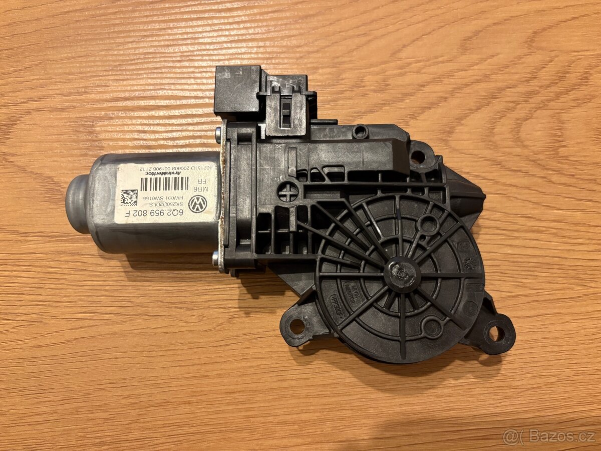 Motorek stahování okna VW – 6Q2 959 802 F - 4