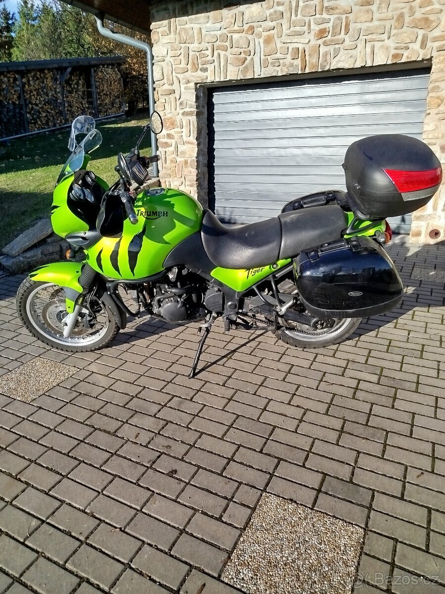 Triumph Tiger 955i - 4